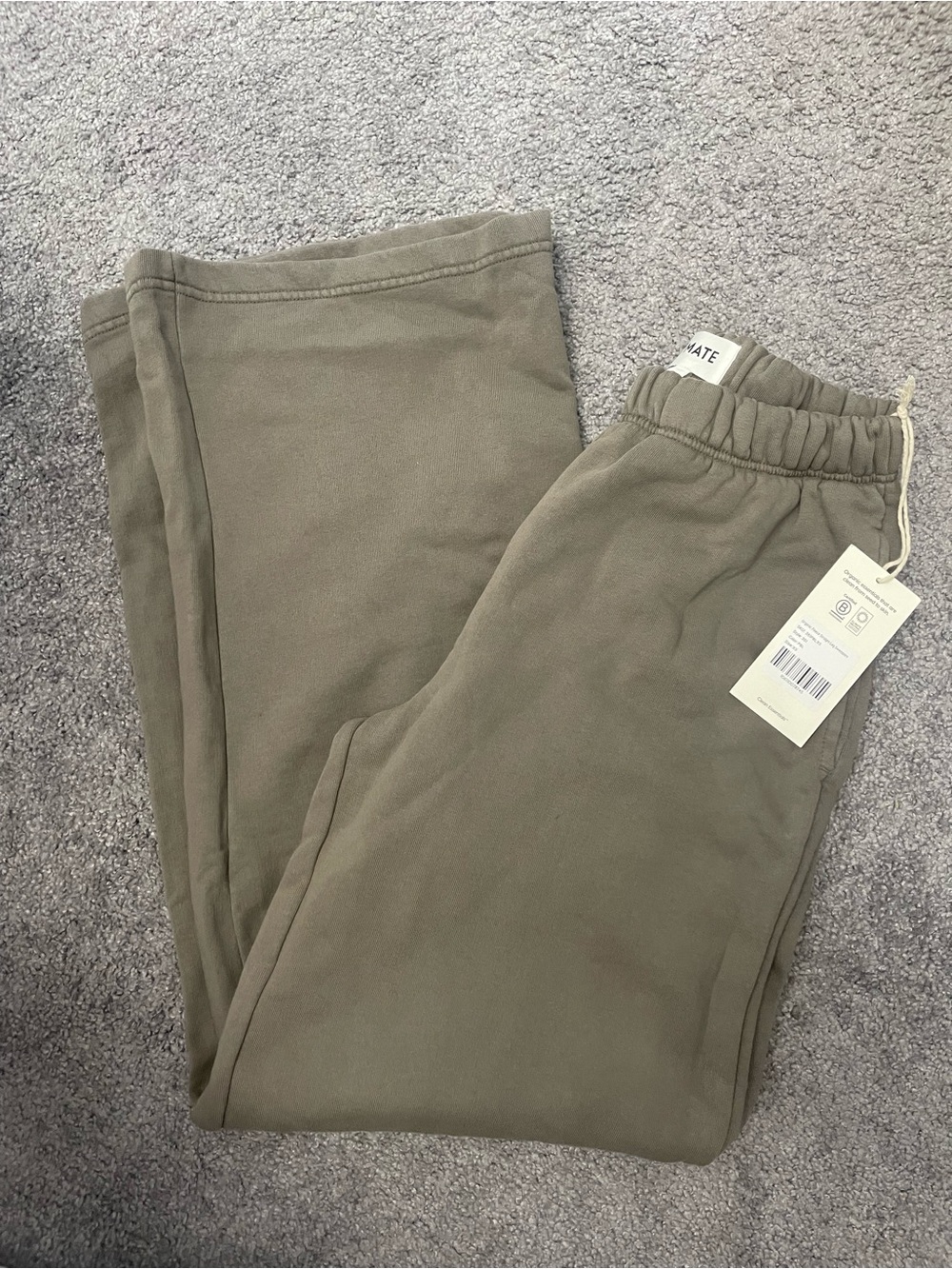 NWT Mate the Label Organic Fleece Straight Leg Sweatpant - Picture 3 of 4